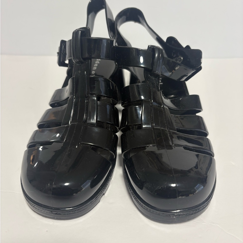 Black‎ Strappy Jelly Sandals